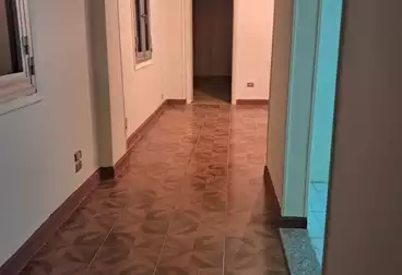 Apartments For sale - 4 rooms - floor 2