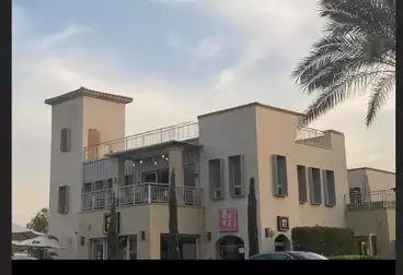 ستوديو للبيع - 1 غرف - بالدور 0