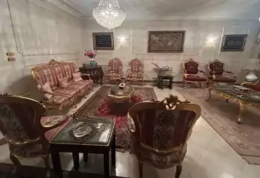 Furnished Apartment For sale - 3 rooms - floor 10