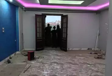 Apartments For sale - 3 rooms - floor 10