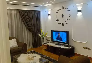 Furnished Apartment For rent - 3 rooms - floor 5