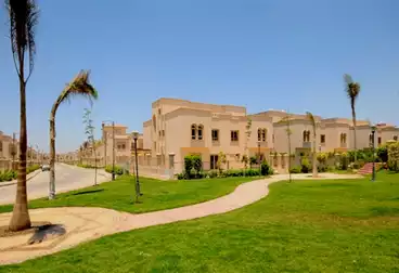 Apartments For sale - 3 rooms - floor 1