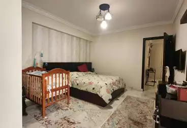 Apartments For sale - 3 rooms - floor 4