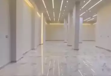 Commercial For sale - floor 0