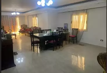 شقق للبيع - 3 غرف - بالدور 1