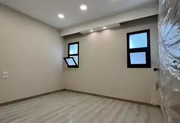 Apartments For rent - 3 rooms - floor 4
