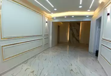 Apartments For sale - 4 rooms - floor 2