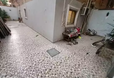 Apartment with Garden For sale - 2 rooms - floor 0