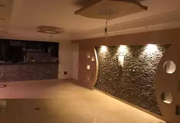 Apartments For sale - 3 rooms - floor 1