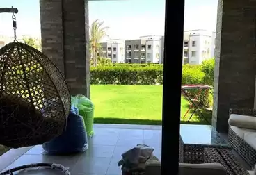 Apartment with Garden For sale - 3 rooms - floor 0