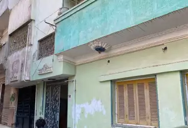 House / Home For sale - 3 rooms