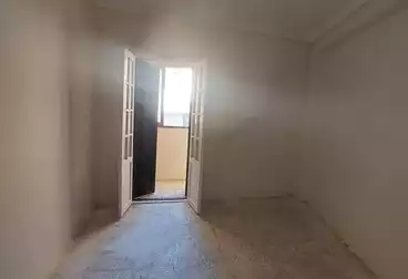 Apartments For sale - 2 rooms - floor 3