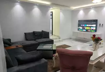 Furnished Apartment For rent - 3 rooms - floor 3
