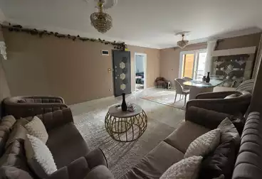 Apartments For sale - 3 rooms - floor 4