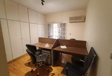 Offices For rent - 4 rooms - floor 2