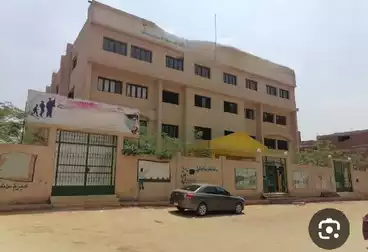 School For sale - 25 rooms