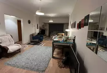 Apartments For sale - 3 rooms - floor 2