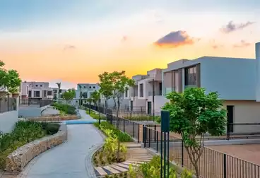 Apartments For sale - 4 rooms - floor 3