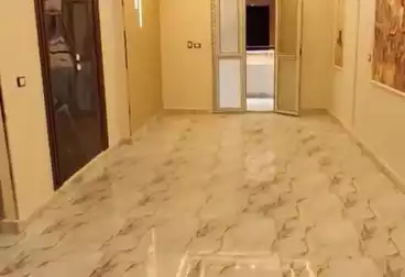 Apartments For sale - 3 rooms - floor 8