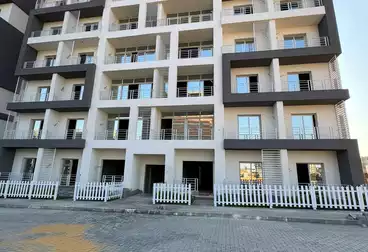 Apartments For sale - 3 rooms - floor 1
