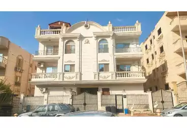 Apartments For sale - 3 rooms - floor 0
