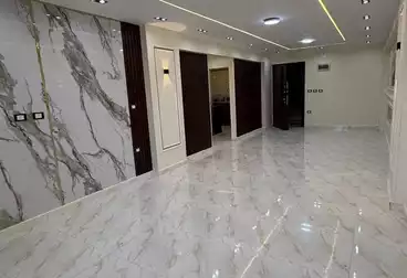 Apartments For sale - 2 rooms - floor 9
