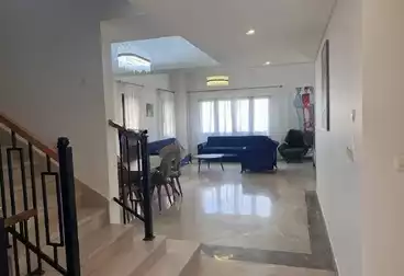 فلل للإيجار - 5 غرف