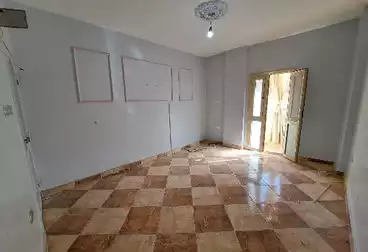Apartments For sale - 2 rooms - floor 2