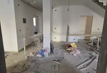 منزل / بيت للبيع - 12 غرف