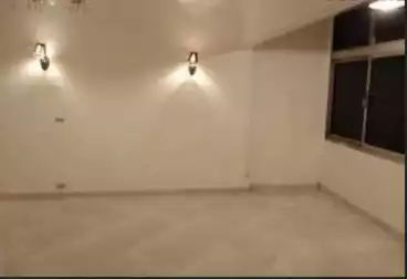 Furnished Apartment For sale - 3 rooms - floor 3
