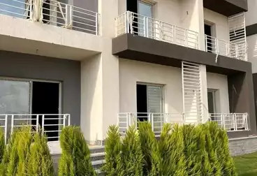 Apartment with Garden For sale - 3 rooms - floor 0