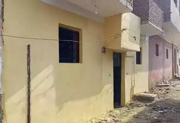 House / Home For sale - 3 rooms