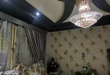 منزل / بيت للبيع - 6 غرف