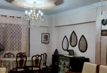 شقق للبيع - 3 غرف - بالدور 0