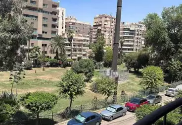 Apartments For sale - 3 rooms - floor 2