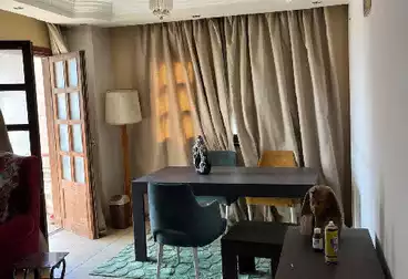 Apartments For sale - 2 rooms - floor 9
