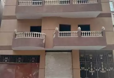 House / Home For sale - 3 rooms