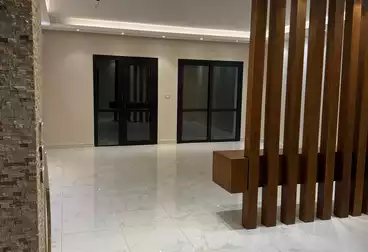 Apartments For rent - 3 rooms - floor 2