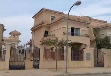 Villas For sale - 4 rooms