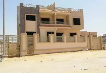 Town House For sale - 6 rooms