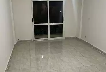 شقق للإيجار - 3 غرف - بالدور 1
