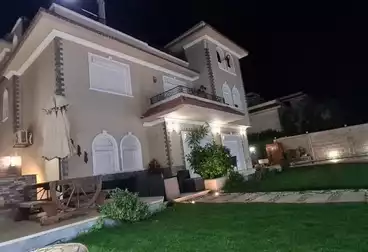 Villas For sale - 6 rooms