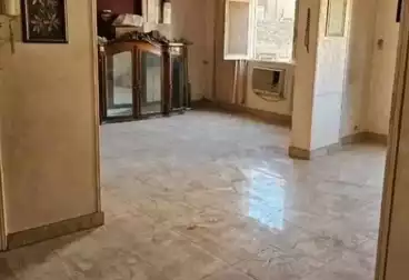 Furnished Apartment For sale - 3 rooms - floor 7