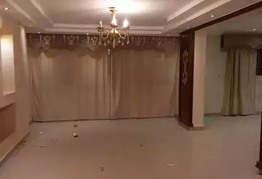 شقق للإيجار - 3 غرف - بالدور 3