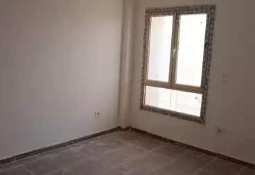 شقق للبيع - 3 غرف - بالدور 0
