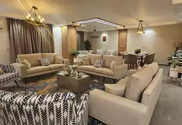 Furnished Apartment For rent - 3 rooms - floor 5