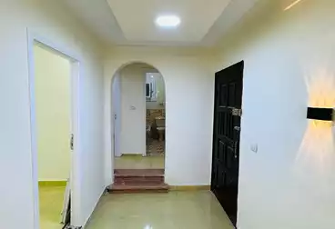 Apartments For sale - 3 rooms - floor 5
