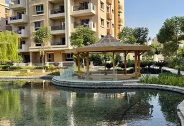 Apartment with Garden For sale - 3 rooms - floor 0