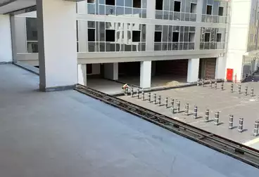 Administrative For rent - 5 rooms - floor 0
