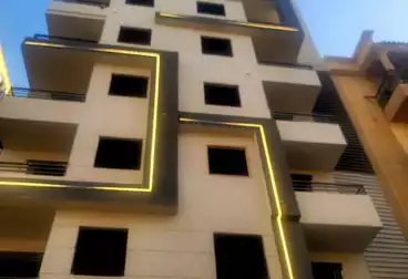 Apartments For sale - 3 rooms - floor 2